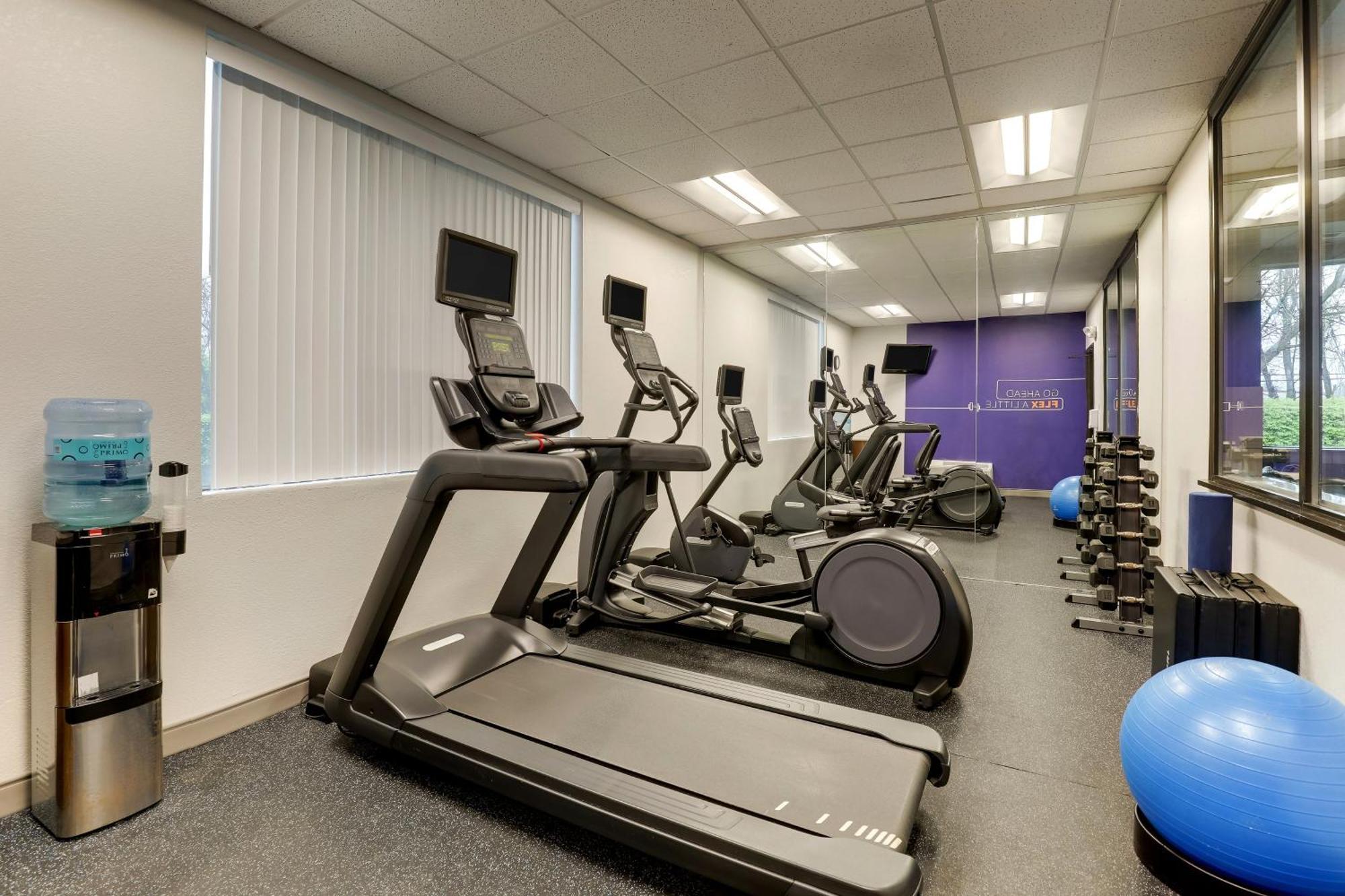 Holiday Inn Express Lexington Southwest Nicholasville By Ihg Luaran gambar