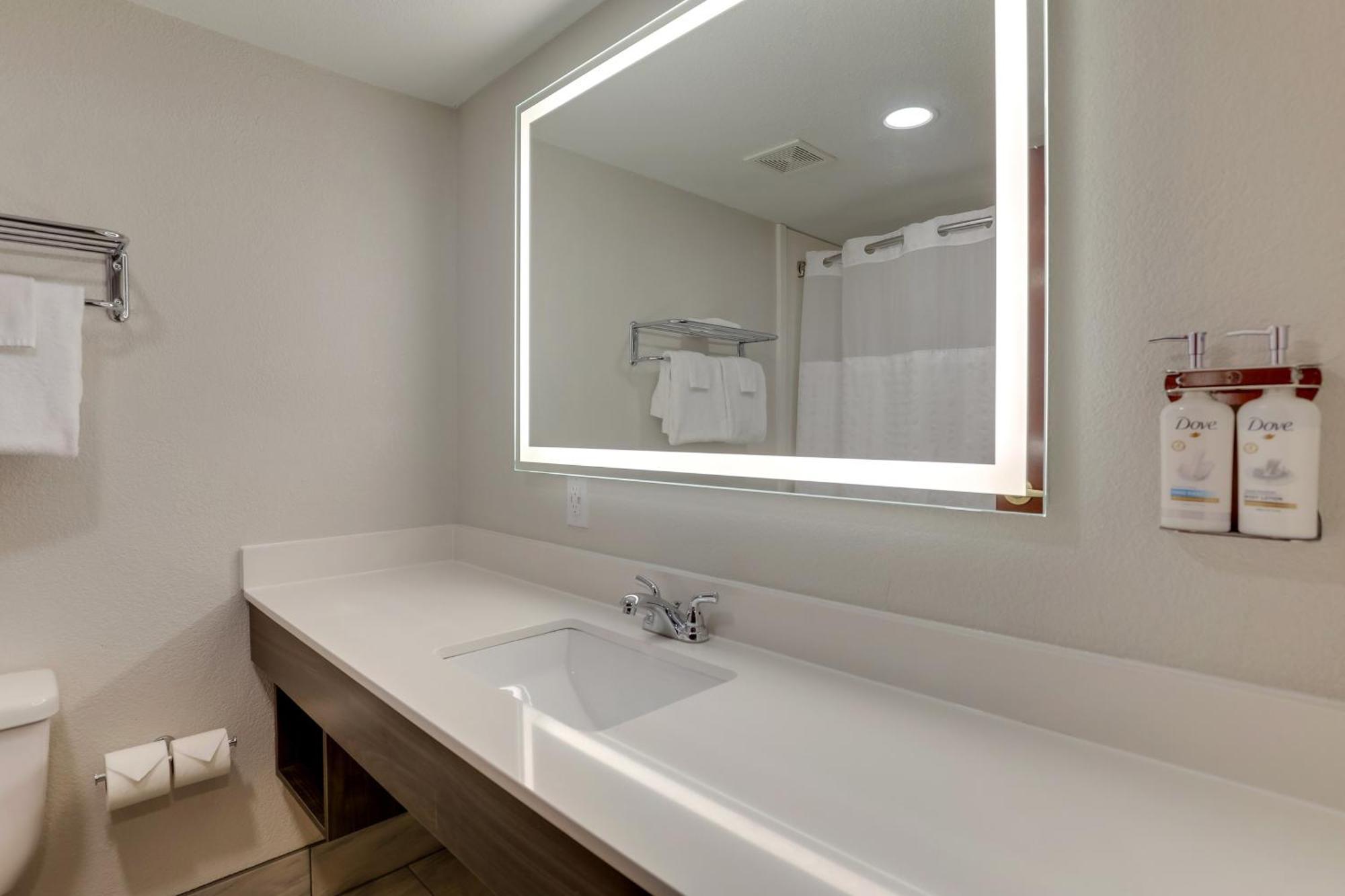 Holiday Inn Express Lexington Southwest Nicholasville By Ihg Luaran gambar