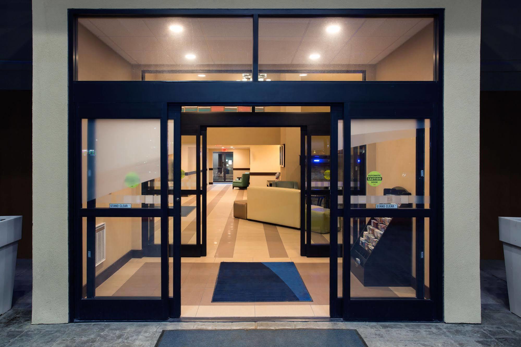 Holiday Inn Express Lexington Southwest Nicholasville By Ihg Luaran gambar